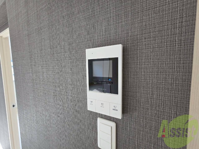 セキュリティ　ＴＶモニター付インターホンです。来客者の顔が見えるので安心！