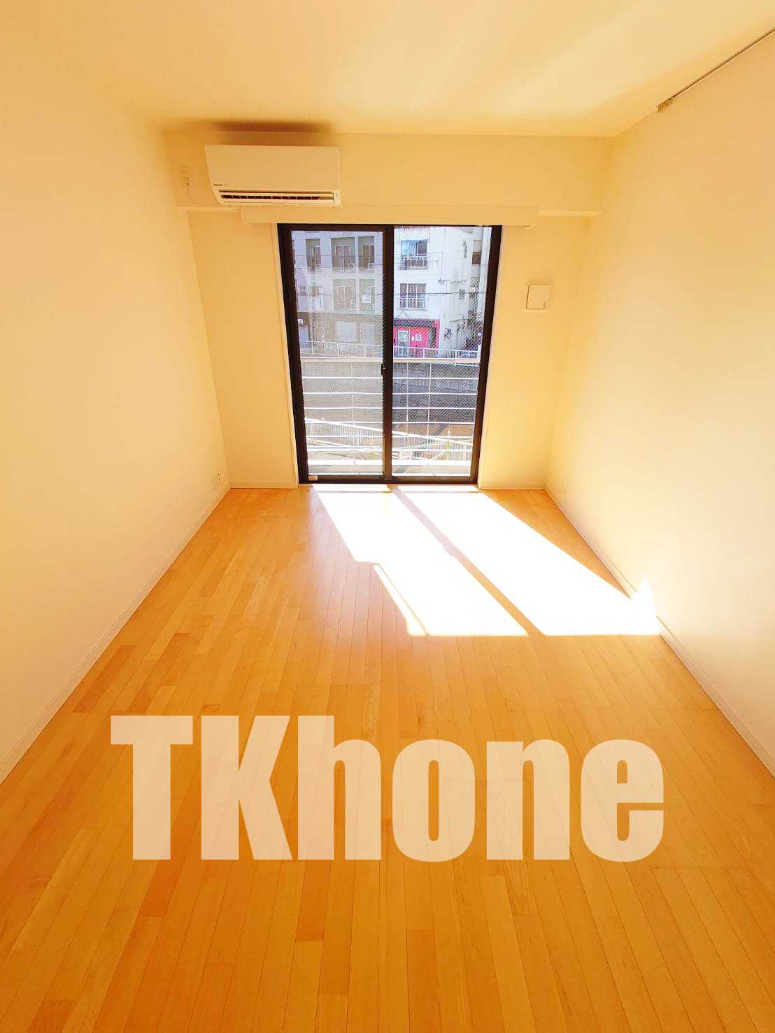 居室・リビング　フローリング８．３帖