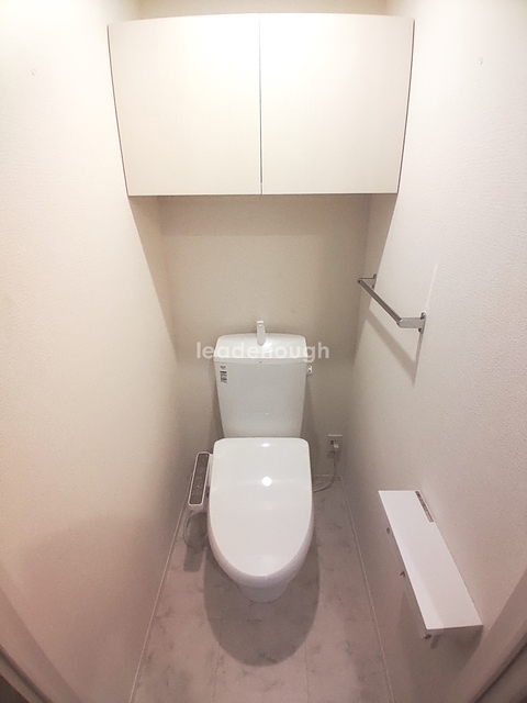 トイレ　同施工会社