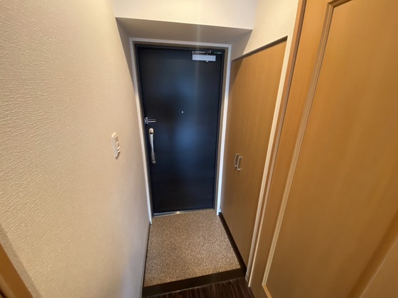 玄関　※別部屋の写真です