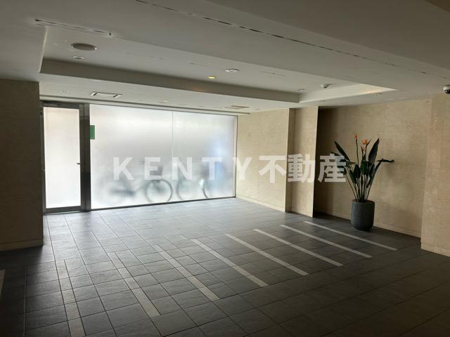ロビー　建物の内部です