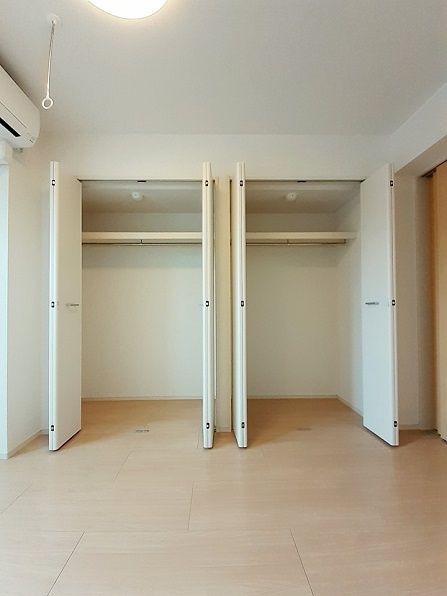 収納　メゾン　ド　シュシュ　西巣鴨　北区滝野川6