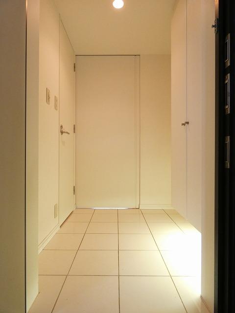 玄関　玄関※別部屋参考写真