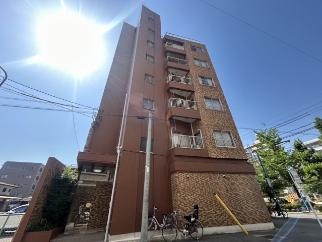 建物外観　ママビル