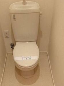 トイレ　コンパクトで使いやすいトイレです