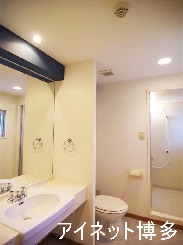 トイレ　トイレもきれいです
