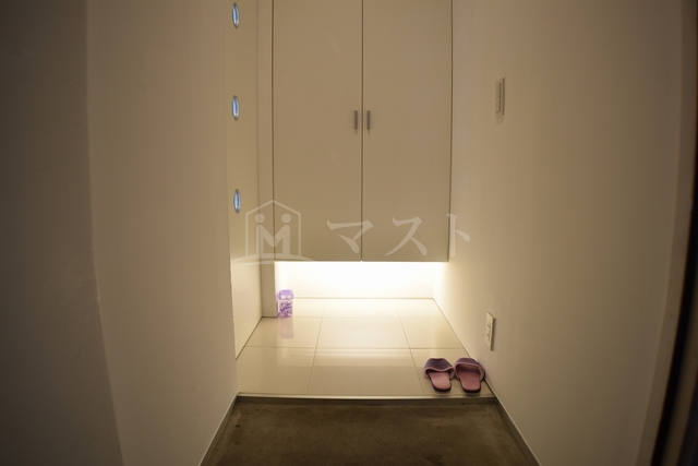 玄関　別部屋参考写真