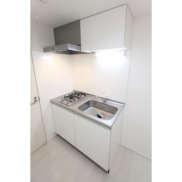 キッチン　同タイプのお部屋の写真です。
