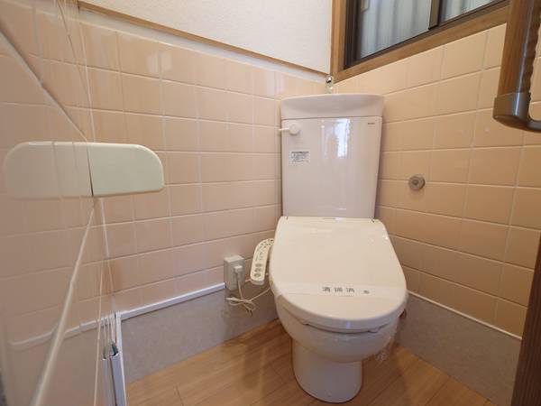 中島1丁目貸家のトイレ写真
