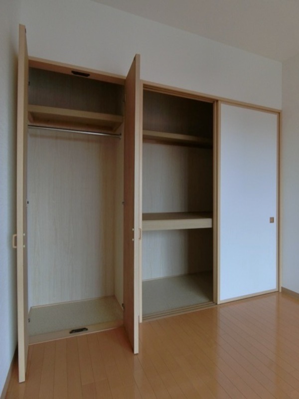 収納　図面と現状に相違がある場合には現状を優先