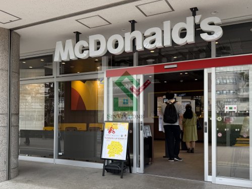 飲食店　マクドナルド小手指南口店（飲食店）まで885m