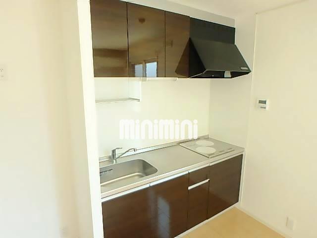キッチン　使い勝手の良い２口のＩＨコンロです。