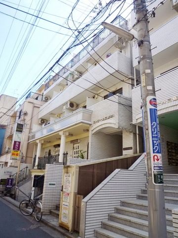 建物外観　しっかりとした外観