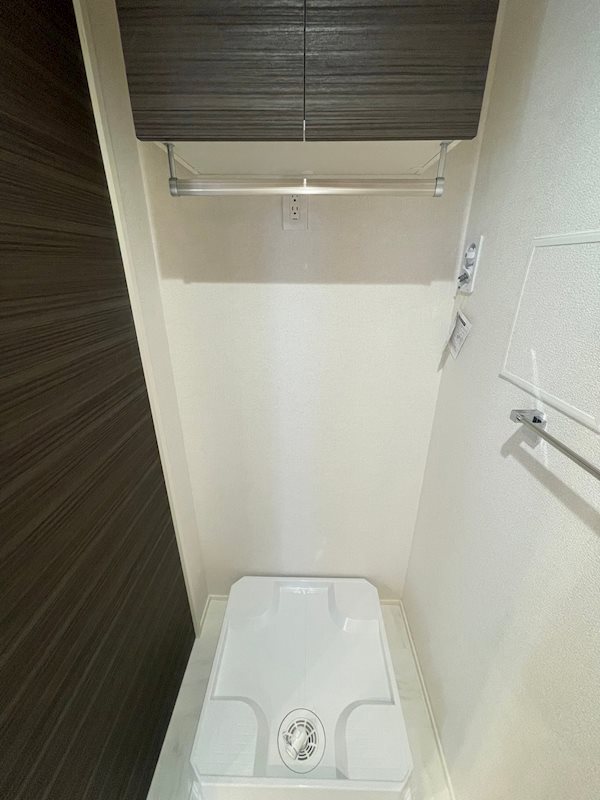 その他設備　棚付きなのでストックも置けます。