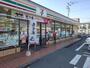 コンビニ　セブンイレブン久留米梅満町店（コンビニ）まで860m