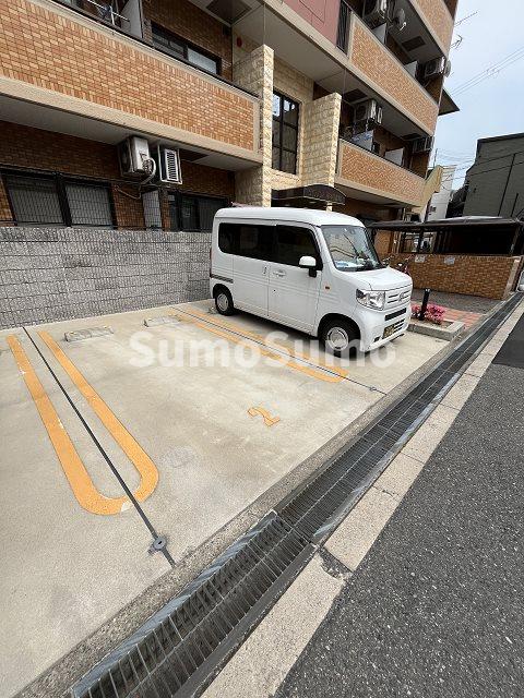 駐車場　駐車場があります