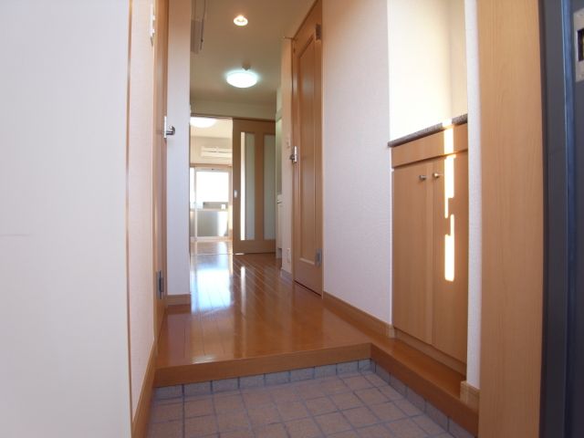バルコニー　玄関