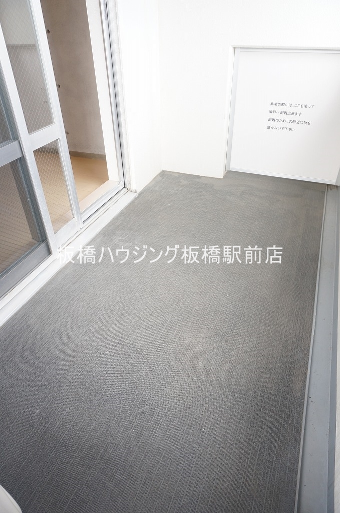 バルコニー