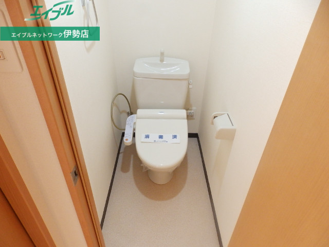 トイレ　別部屋参考写真です