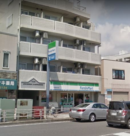 コンビニ　ファミリーマート金沢瀬ケ崎店（コンビニ）まで566m
