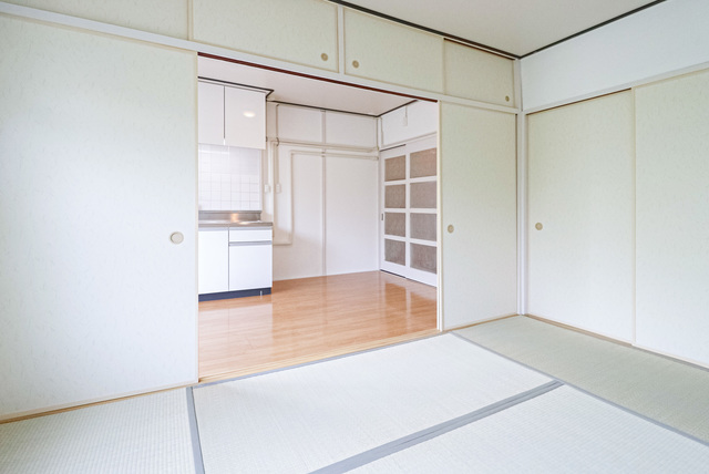UR西上尾第二の居間写真