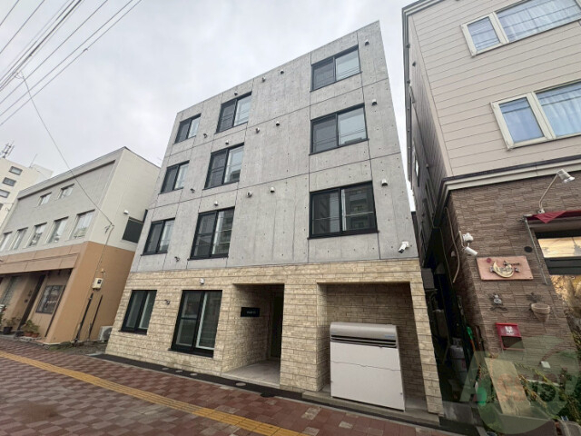 建物外観　札幌市中央区南八条西「Ｖｏｌｐｅ　Ｓ８」