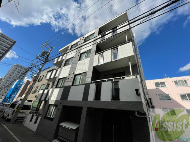 建物外観　札幌市中央区南４条西「Ｅｎｃｈａｎｔｅｅ医大前」