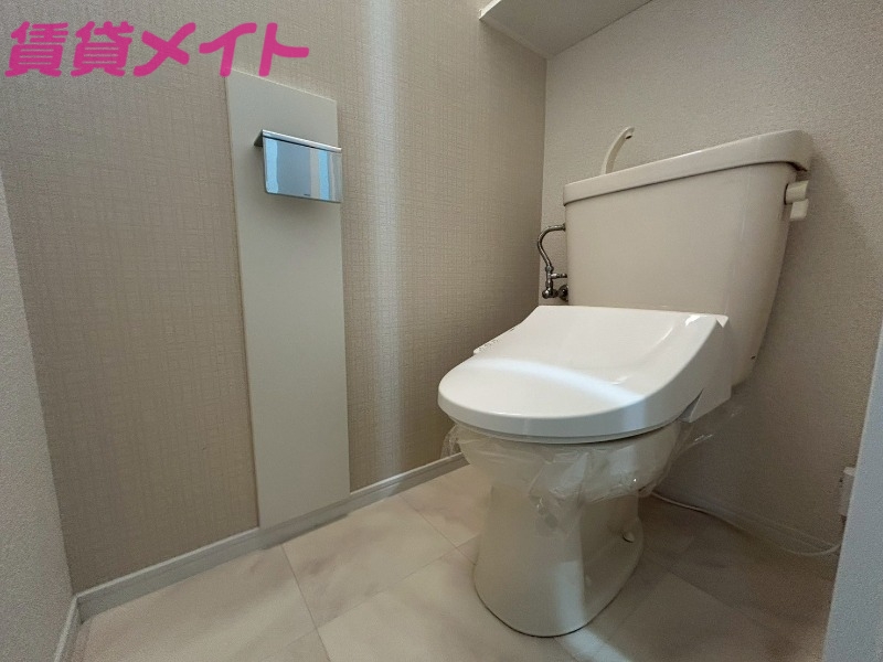 トイレ　別部屋参考写真です