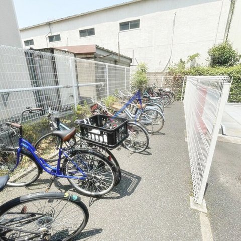 その他共有部分　駐輪場です。