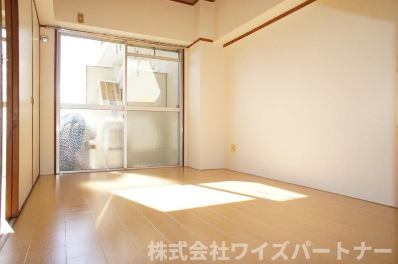 居室・リビング　※同型タイプの為、現状優先