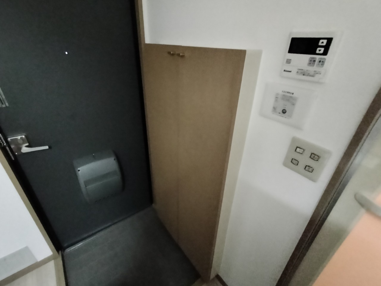 サンライフ西村IIの玄関写真