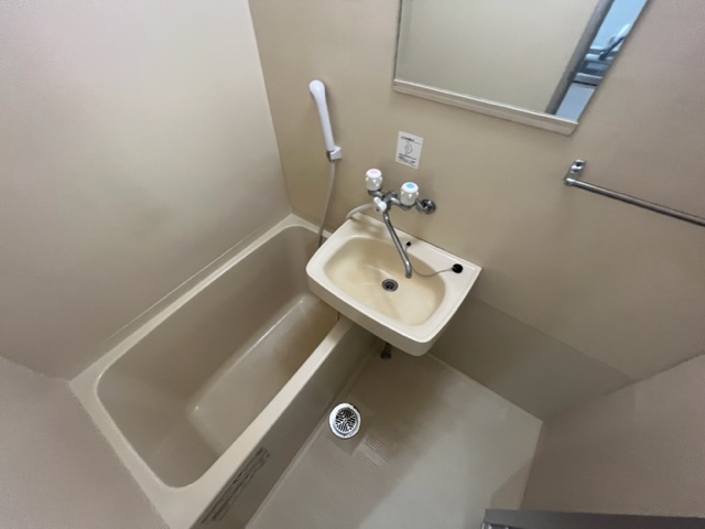 バス・シャワールーム　※同施工会社のイメージ写真※