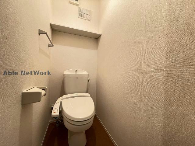 トイレ　※同物件別部屋の写真です。