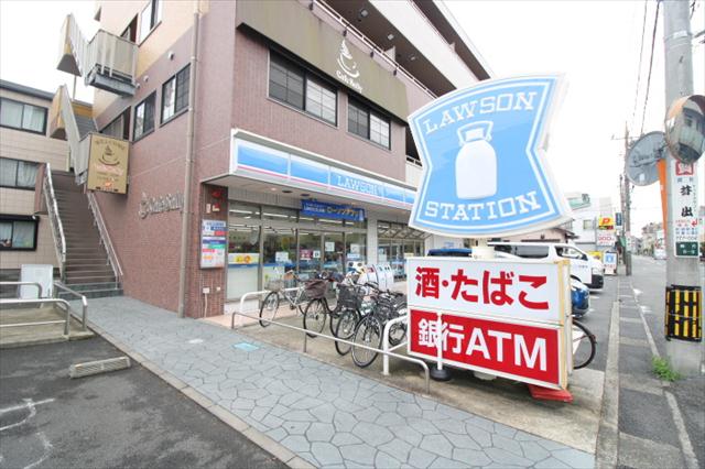 コンビニ　ローソン（コンビニ）まで686m