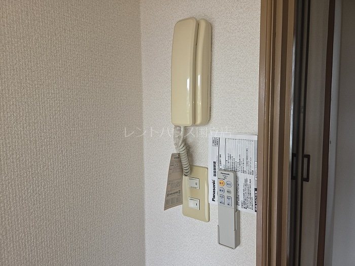 セキュリティ　同物件別部屋参考写真です