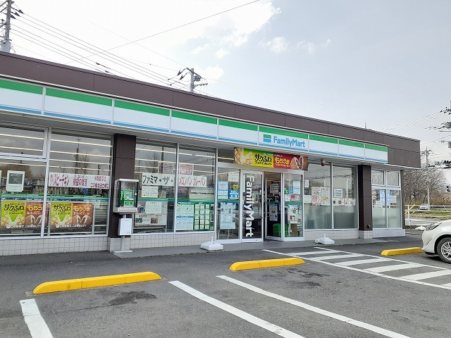 コンビニ　ファミリーマート那須塩原井口店（コンビニ）まで1400m