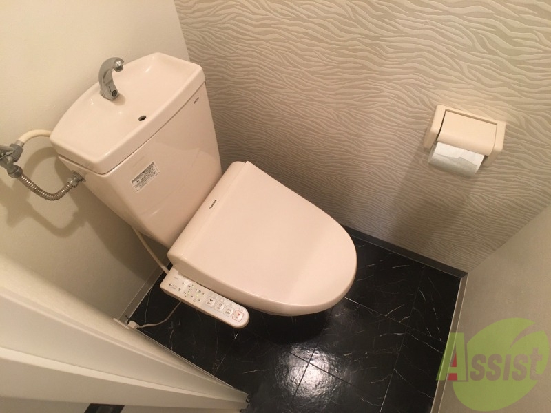 トイレ　トイレです。ウォシュレット付を探している方、おすすめです！