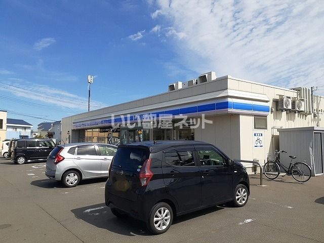 コンビニ　ローソン 青森自由ヶ丘二丁目店（コンビニ）まで427m