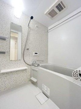 バス・シャワールーム　別タイプ部屋　参考写真です