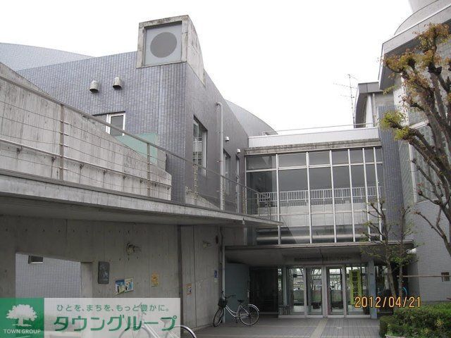 図書館　（図書館）まで800m