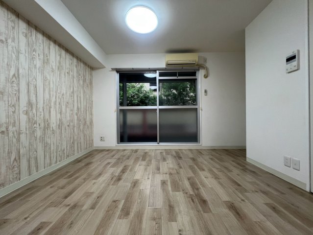 西北チェリーマンションの居間写真