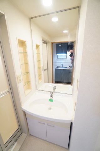 洗面設備　※同物件・同タイプの写真です。