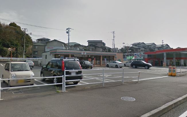 コンビニ　セブンイレブン 太宰府梅香苑1丁目店（コンビニ）まで109m