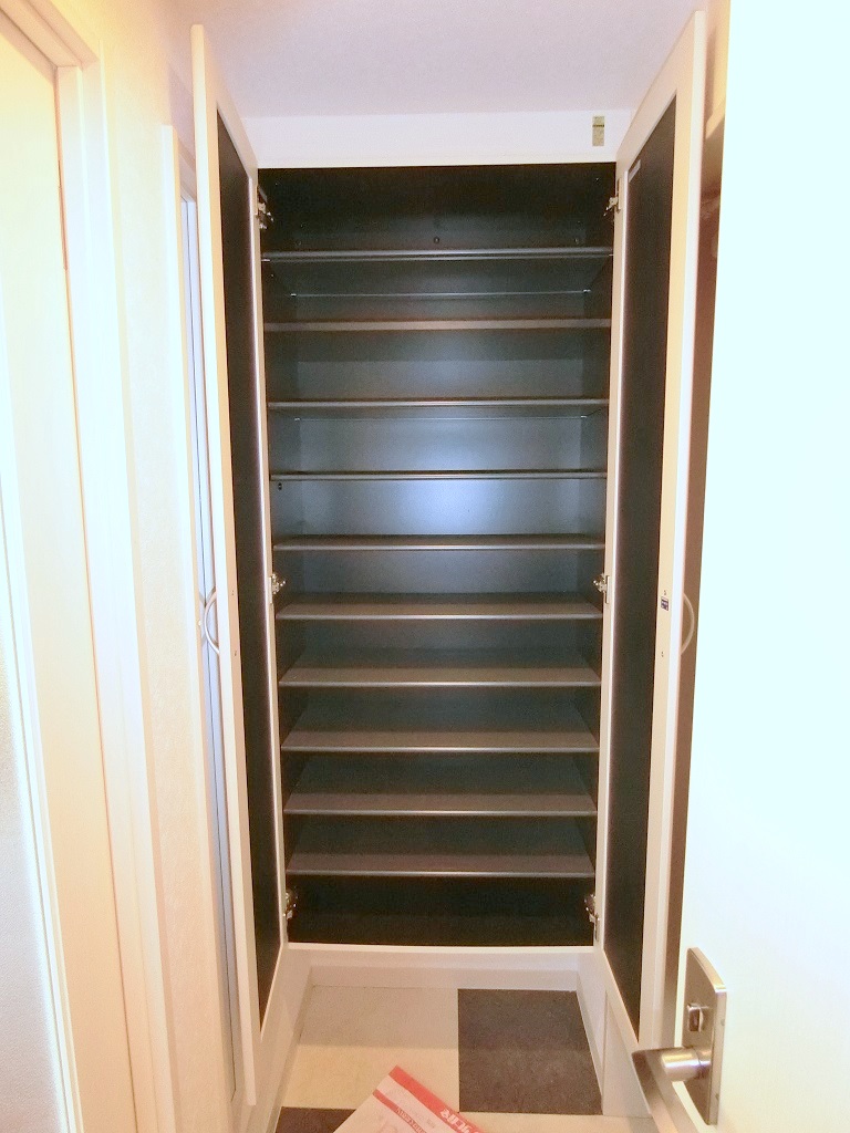 その他設備　シューズＢＯＸ付き！