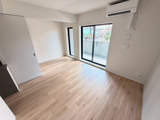 THE SENSE RESIDENCE 甲南山手の居間写真