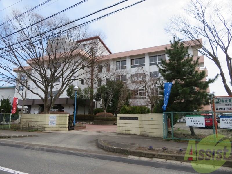 中学校　仙台市立南光台東中学校（中学校）まで1963m