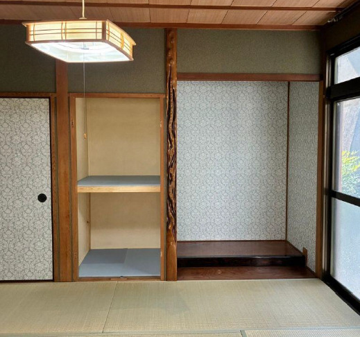 登って正解ハウスの居間写真