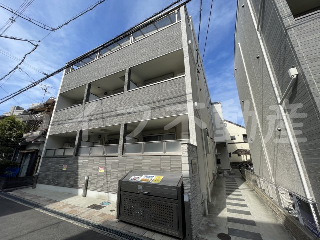 クリエオーレ長瀬の外観写真