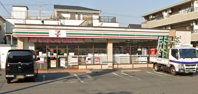コンビニ　セブンイレブン調布飛田給1丁目店（コンビニ）まで220m