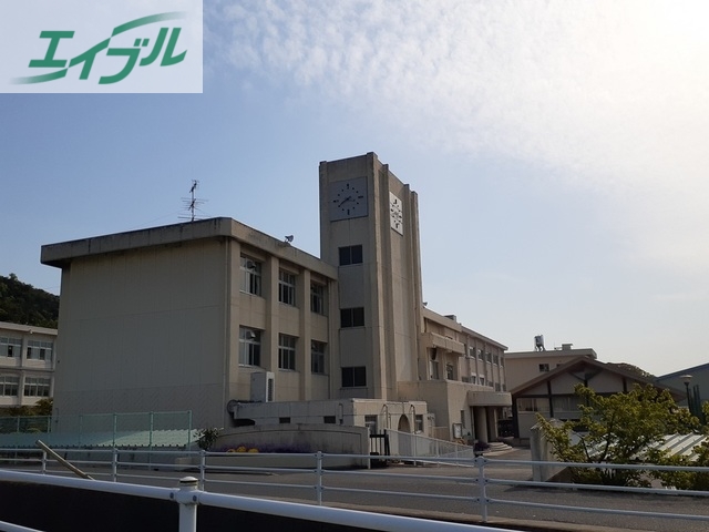 小学校　岡山市立甲浦小学校（小学校）まで1700m
